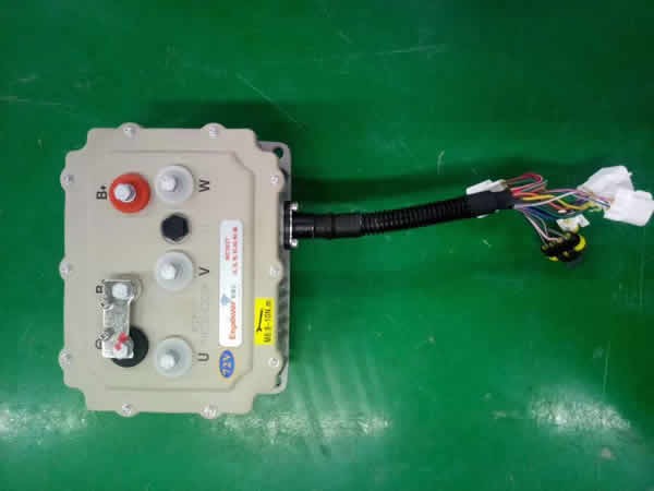 铜陵县瑞易雷军L3电动汽车配件侧围销售部 电子配件修理的可靠伙伴