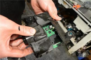 雷克萨斯变速箱维修全程纪实 电子配件修理的细致探索